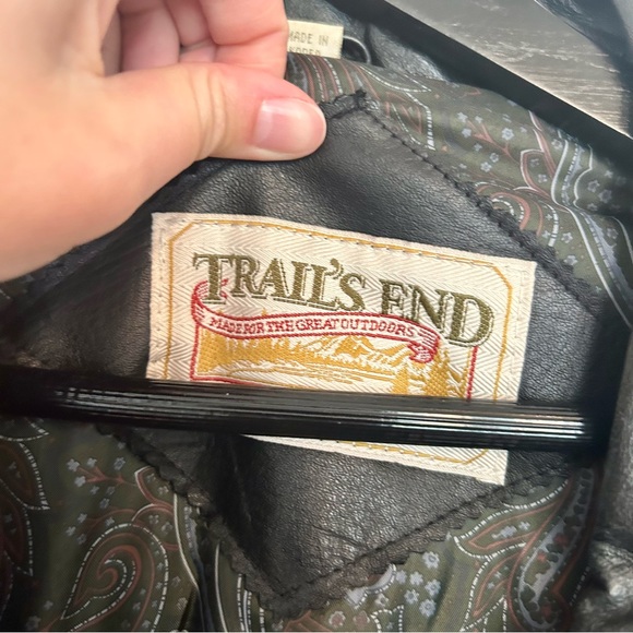 ✨HOST PICK ✨ Men's Vintage Trail’s End Black Genuine Leather Jacket - Picture 7 of 10